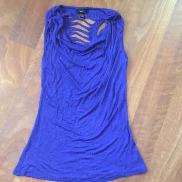Rue21 Tops - EUC Rue 21 royal blue tank top